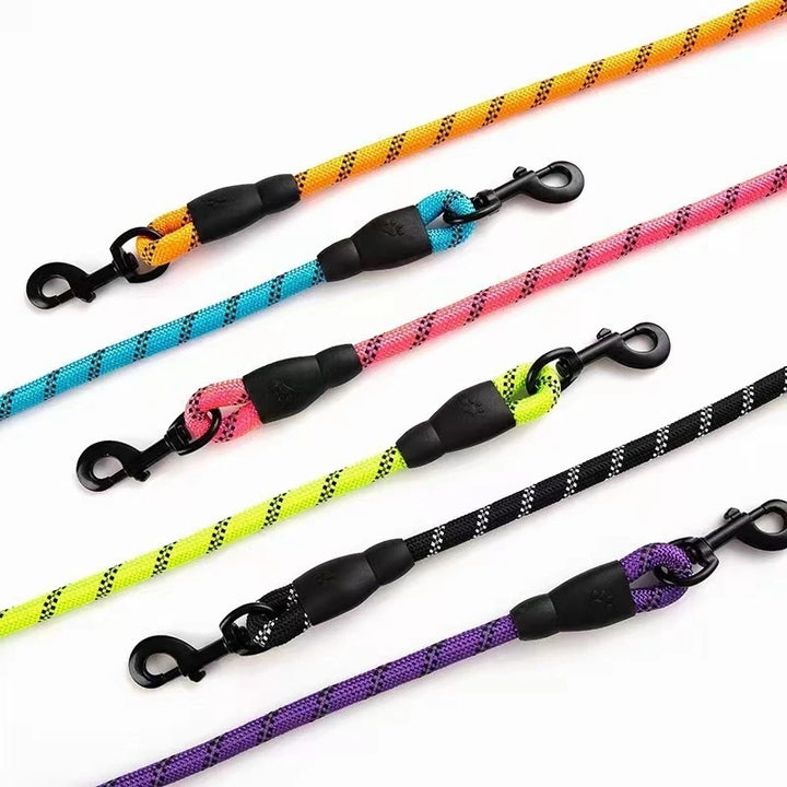 BarkBlings™ Reflective Comfort Leash – Available in 4 Sizes for All Dogs